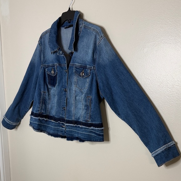 Lane Bryant Classic Blue Denim Jacket with Fringe Size 18 - Picture 2 of 16